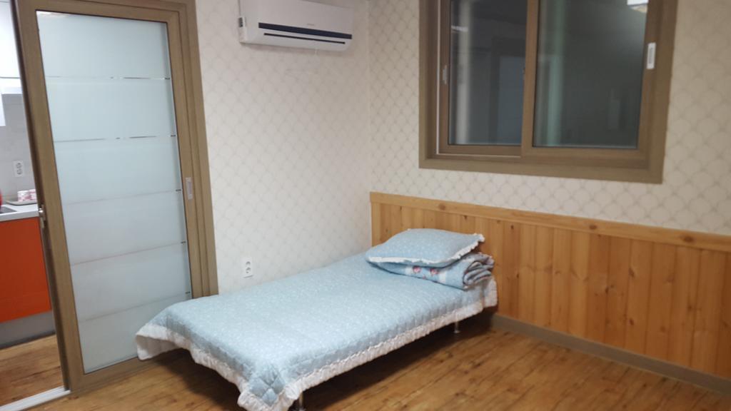 The 1St Andong Hostel Exterior photo