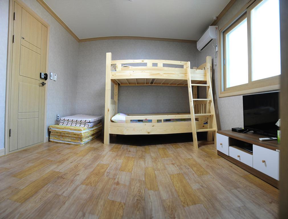 The 1St Andong Hostel Exterior photo